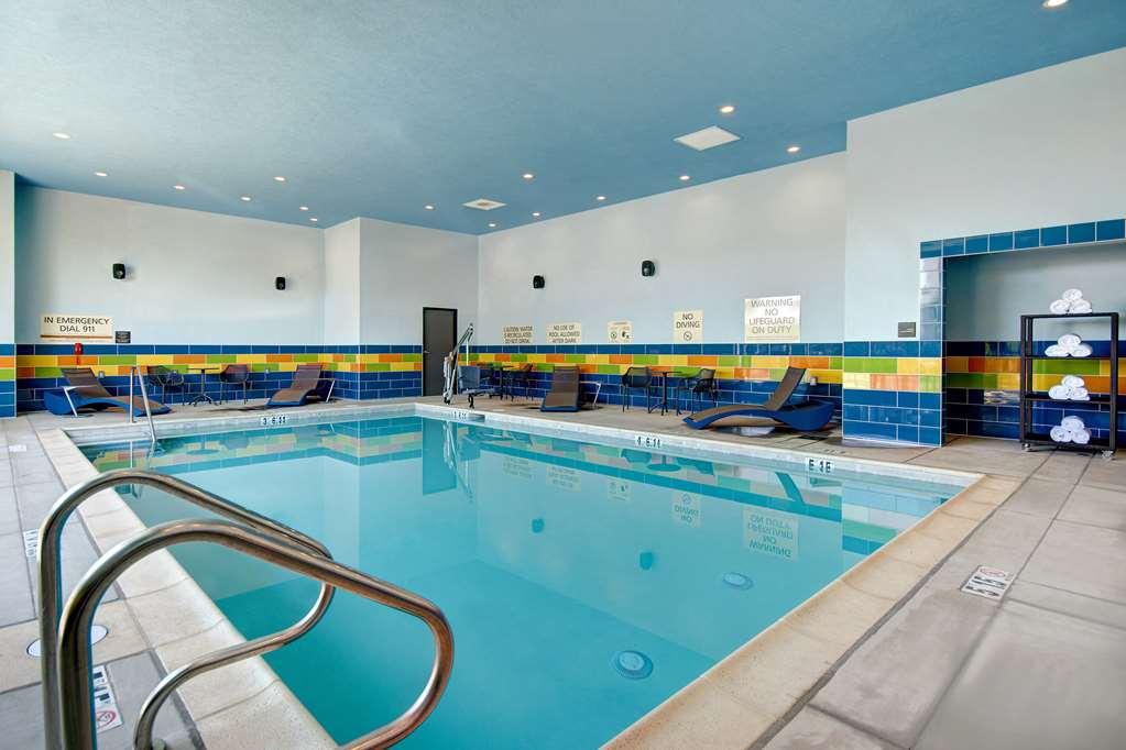 Hampton Inn & Suites Ontario Rancho Cucamonga Zařízení fotografie