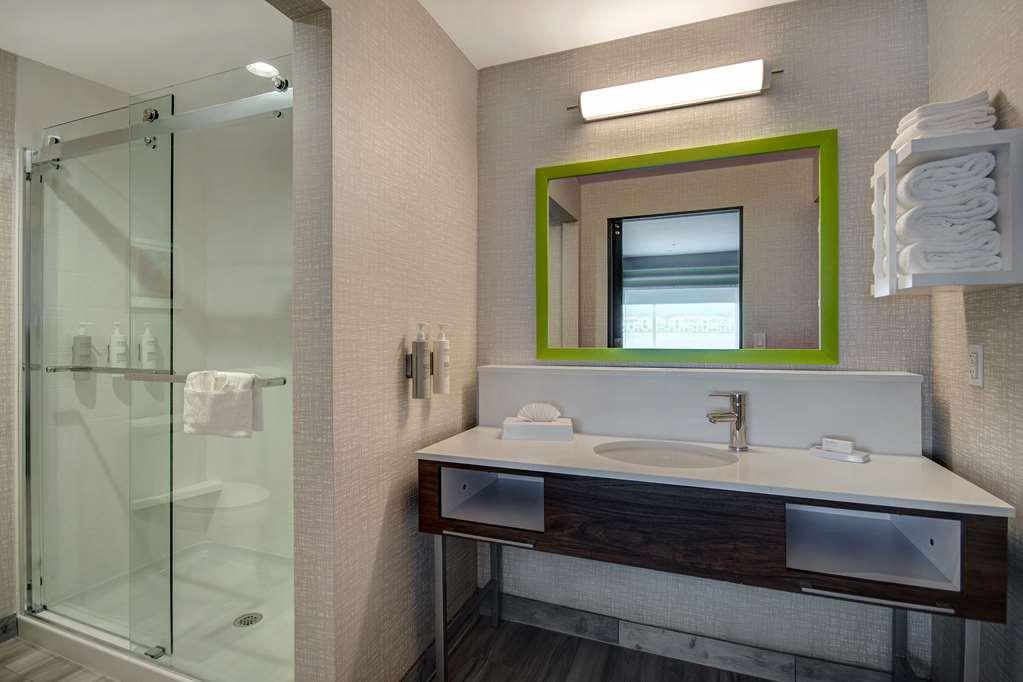 Hampton Inn & Suites Ontario Rancho Cucamonga Exteriér fotografie